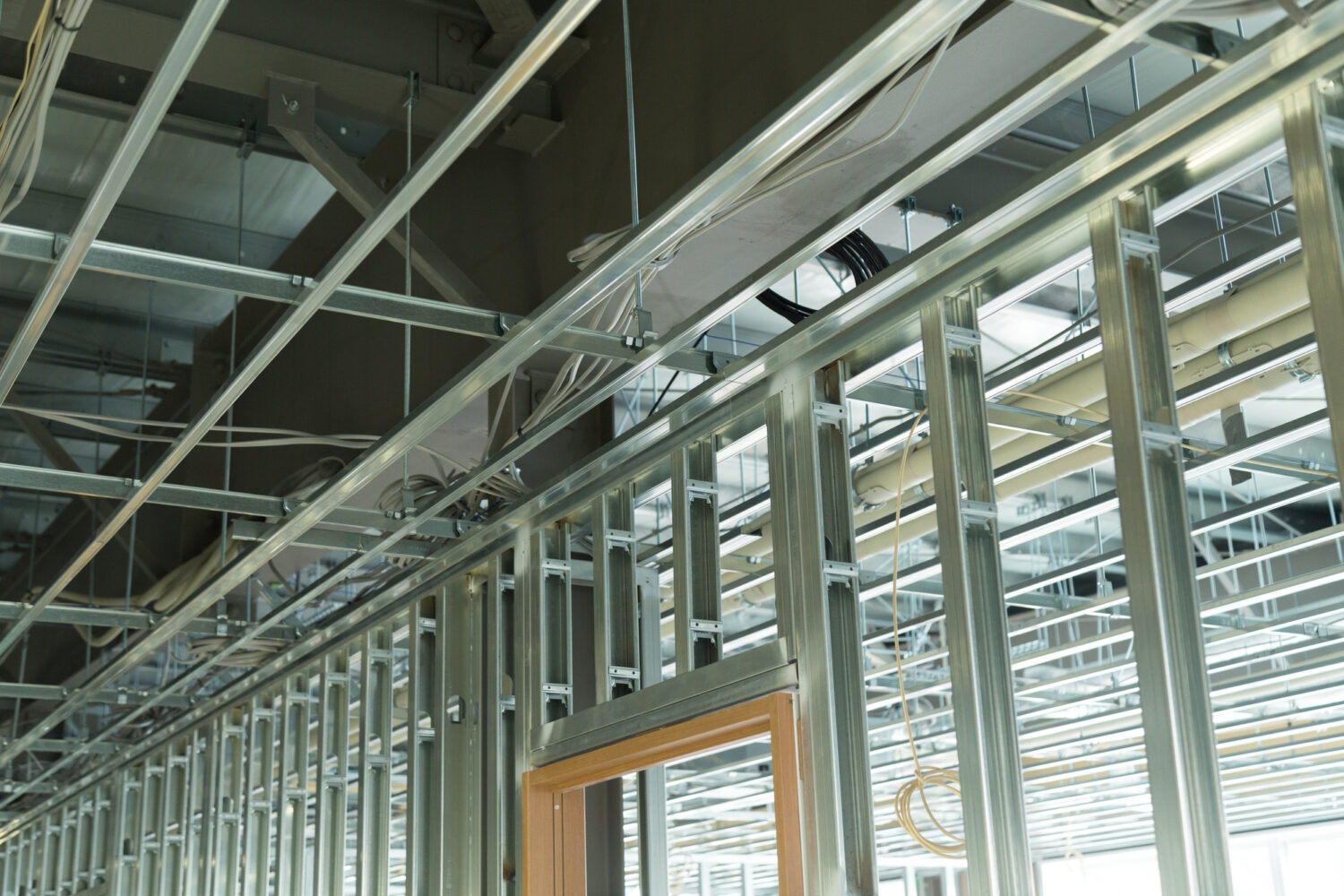 軽天工事｜長崎県長崎市で軽天工事や内装工事のことなら幸英工業にお任せ！